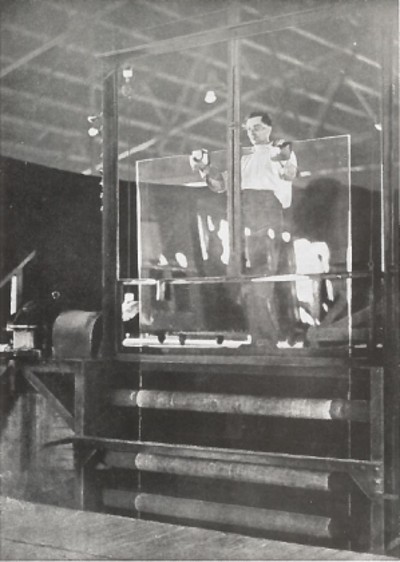 Trukket glas er en af de historiske glastyper